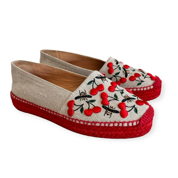 CASTAÑER Cherry & Bees Kenda Merlion Park Embroidered Espadrille Flats Size 39 - Picture 1 of 11